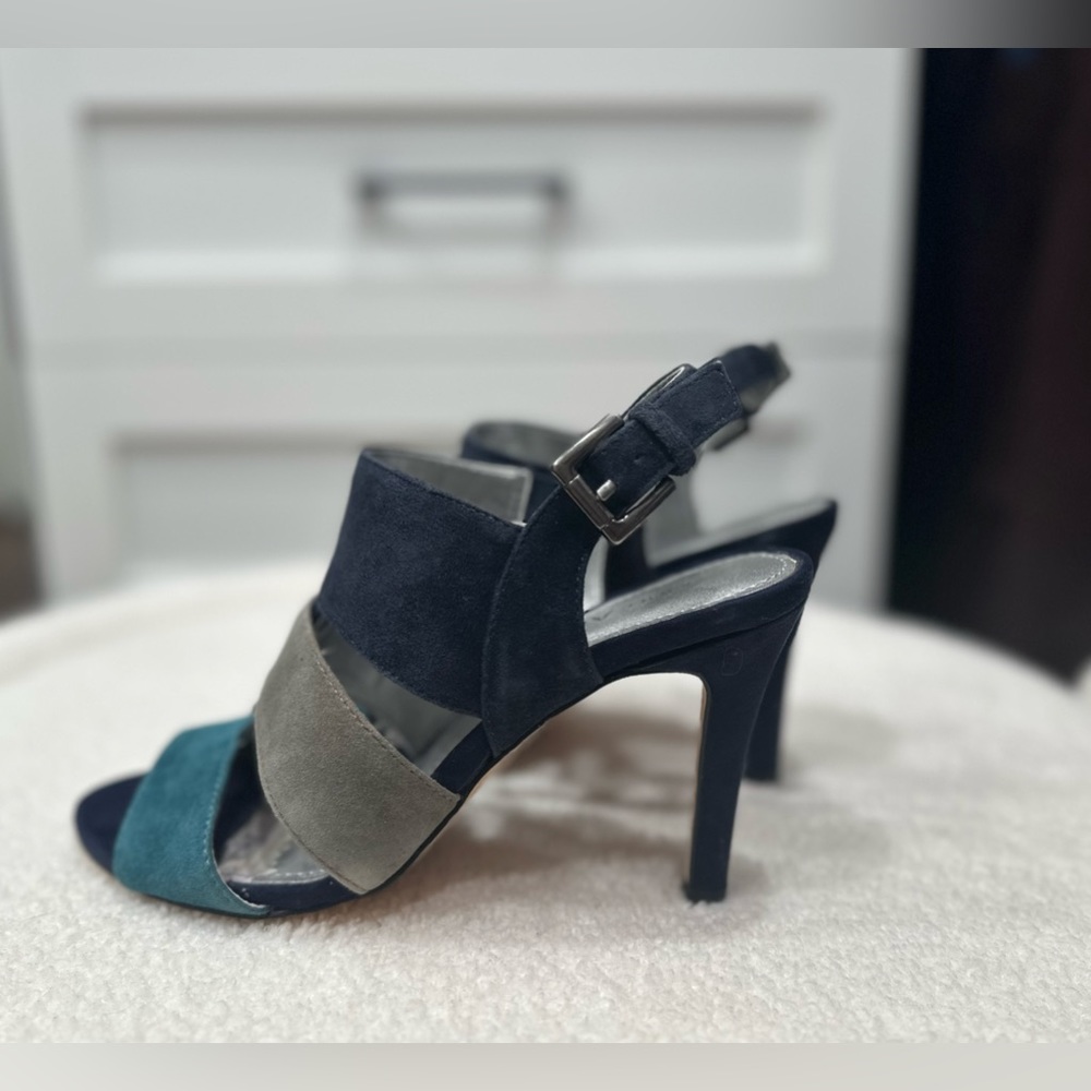 Anne Klein 3 Tone Real Suede Sandals
